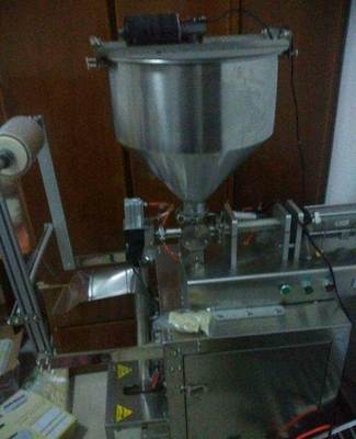 液體膏體醬料包裝機轉(zhuǎn)讓-寶雞岐山縣設(shè)備